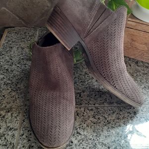 Lucky Brand Mules